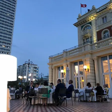 Hotel Grand 4*