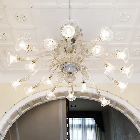 Grand Hotel