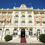 Grand Hotel 4*