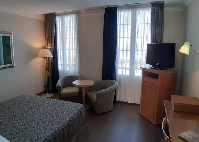 فندق Grand تْشيزيناتيكو